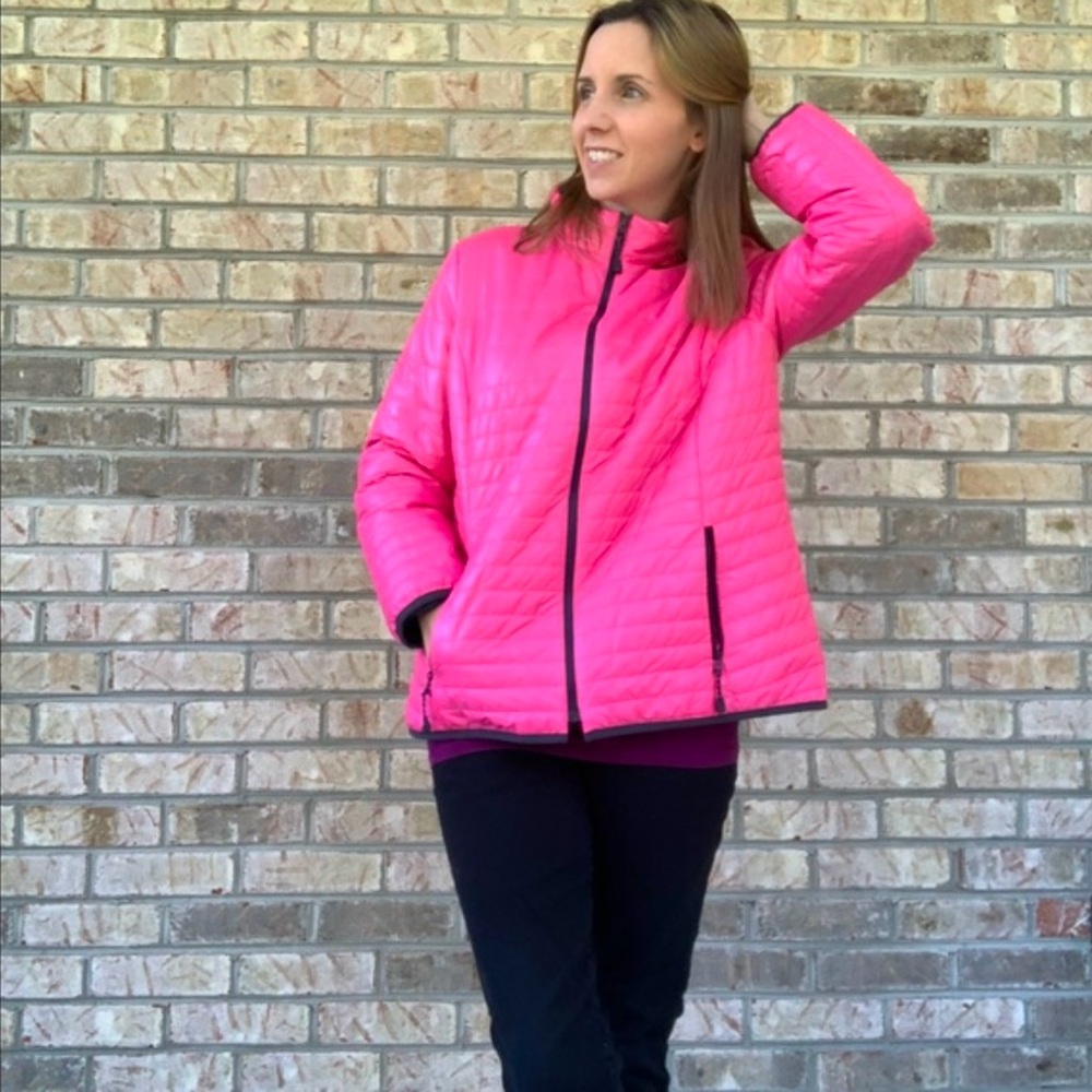 Talbots Hot Pink Puffer Coat Trimmed in Navy Petite Large